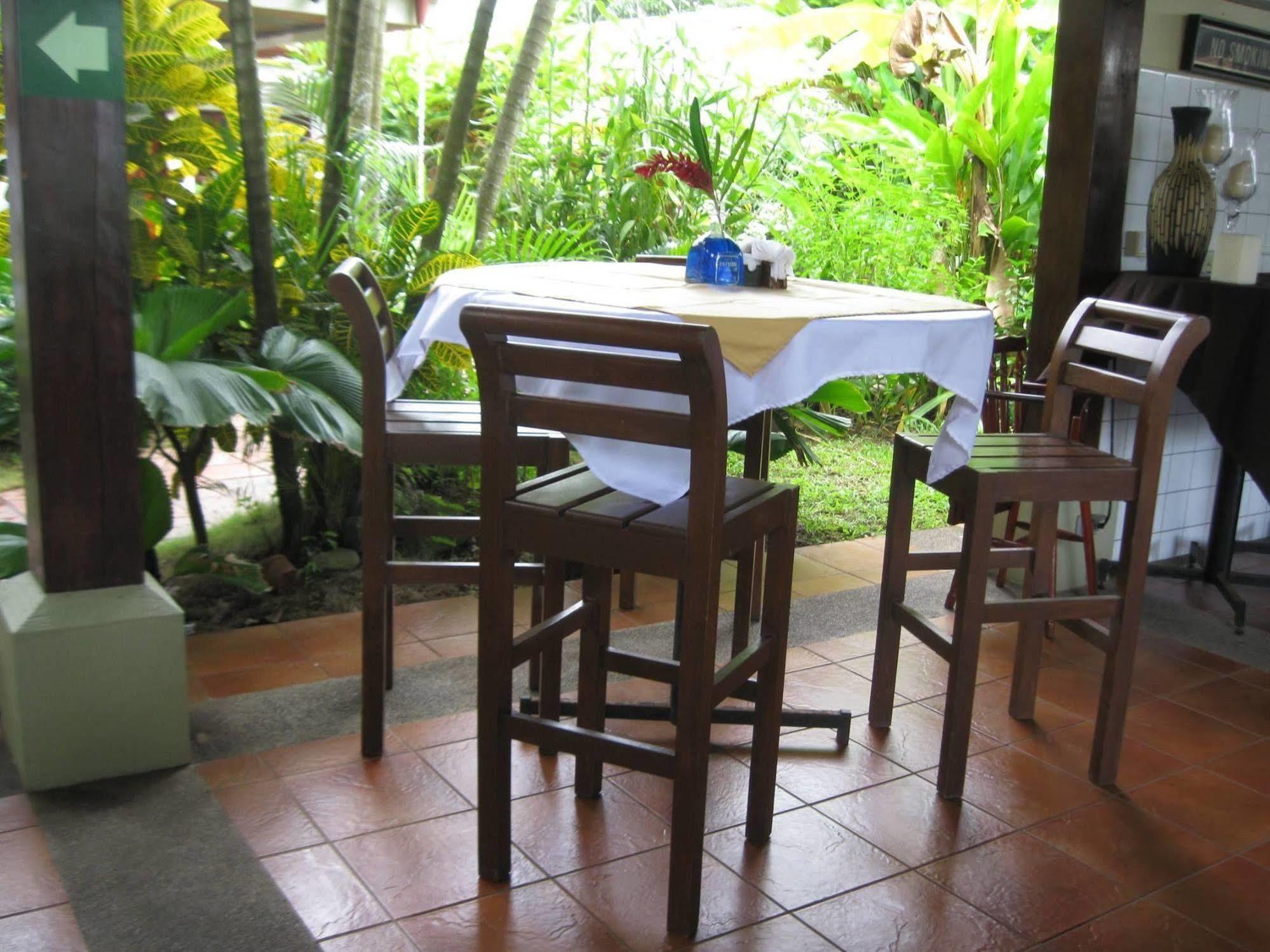 Hotel South Beach - Beachfront Jacó Εξωτερικό φωτογραφία