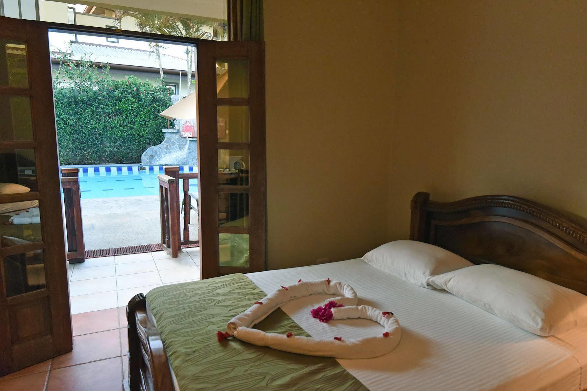 Hotel South Beach - Beachfront Jacó Εξωτερικό φωτογραφία