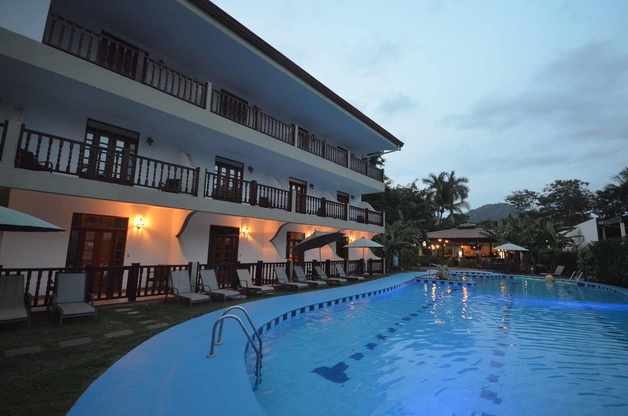 Hotel South Beach - Beachfront Jacó Εξωτερικό φωτογραφία