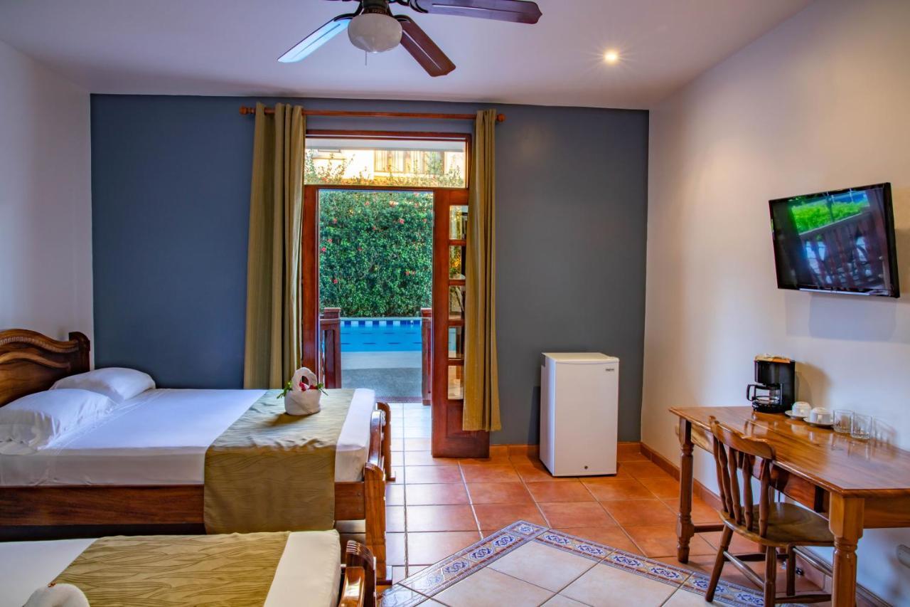 Hotel South Beach - Beachfront Jacó Εξωτερικό φωτογραφία
